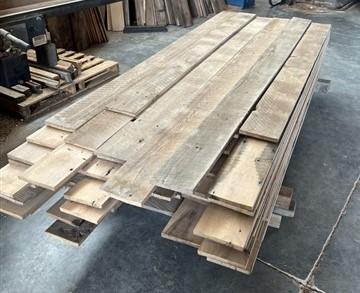 1 By Reclaimed Oak Barn Wood Boards, Solid Oak Lumber Planks Unfinished Panels z