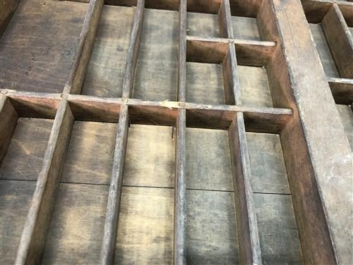 Printer Drawer Wood Block Typeset Tray, Letterpress Thimble Shell Display, A43