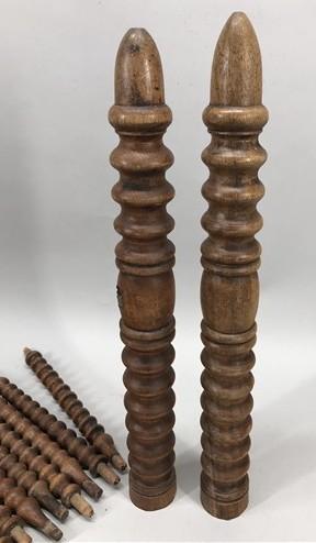 Wood Spindles, Architectural Salvage Fretwork Furniture House Trim Vintage A27