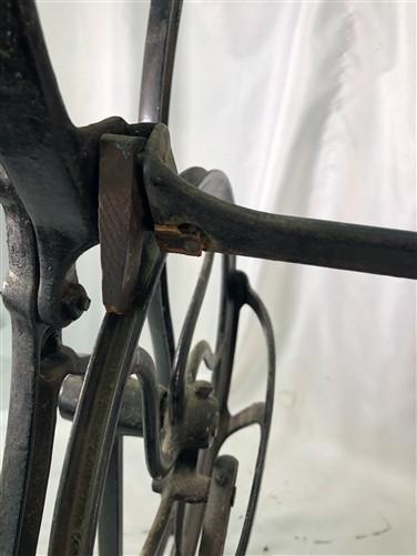 Treadle Sewing Machine, Cast Iron Base, Industrial Age Singer Steampunk RD