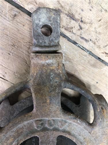Cast Iron Antique Vintage Pulley, Hay Trolley Carrier Rustic Farm Country A28
