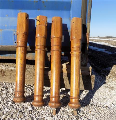 4 Wood Table Legs, Harvest Folk Art Architectural Salvage, Vintage Furniture A18