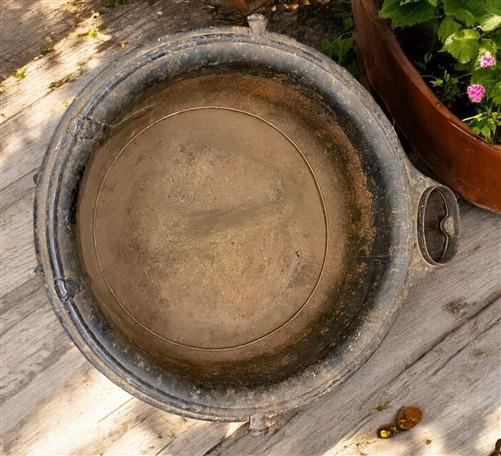 Art & Collectibles > Collectibles - Kenwood Cast Iron Cauldron and Base, Rendering Cauldron, Scalding Pot Ornate by The Ol...