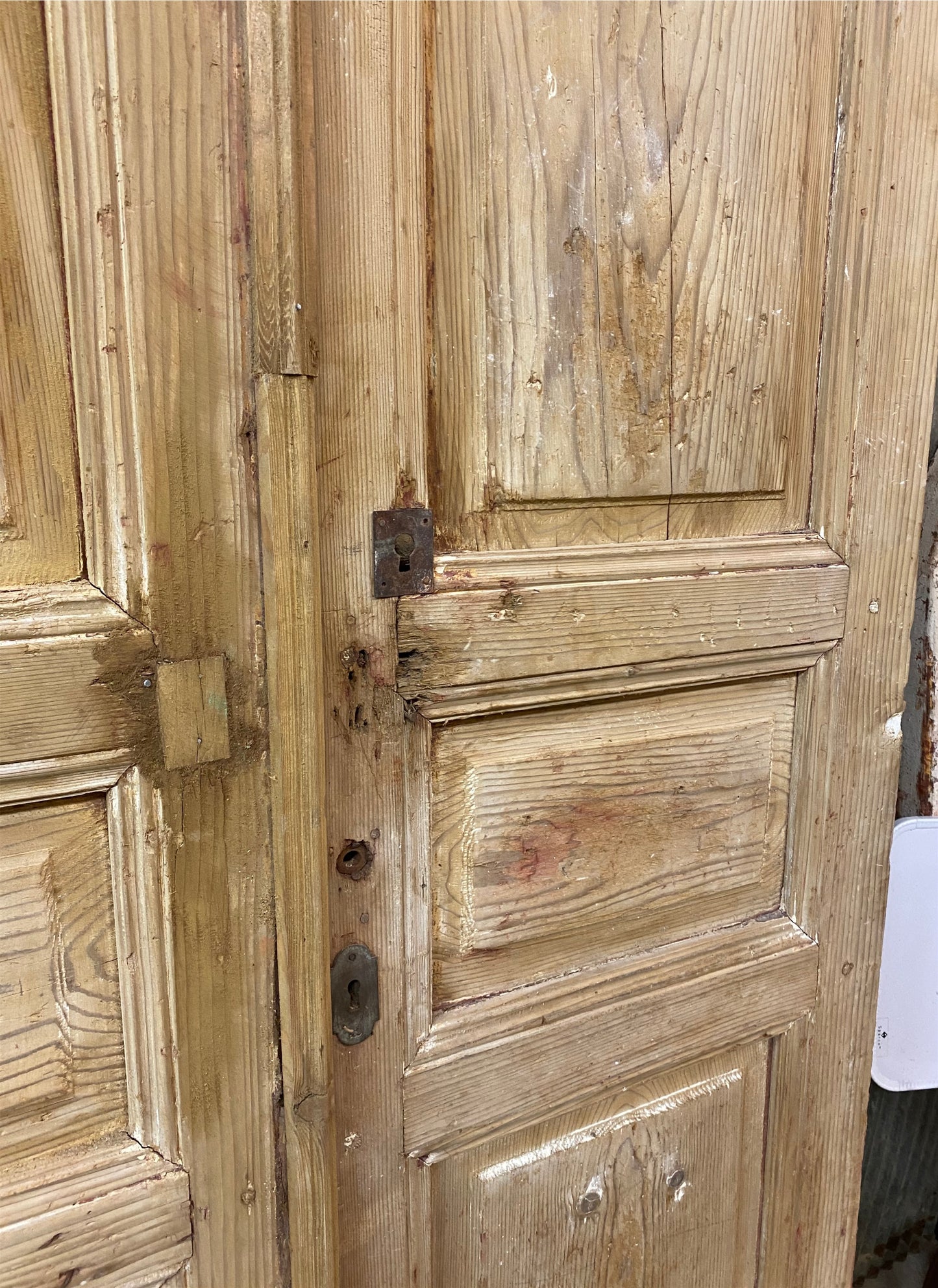 Antique French Double Doors (40x104.5) Raised Panel European Reclaimed Doors A44