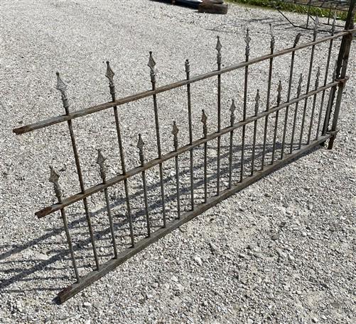 Home & Living > Outdoor & Gardening > Garden Decoration > Yard Art - Wrought Iron Vintage Fence Panel (88.5x42) Architectu...