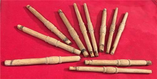 spindles - 11 Wood Spindles, Architectural Salvage Fretwork Furniture House Trim Vintage t, by The Old Grainery (architect...