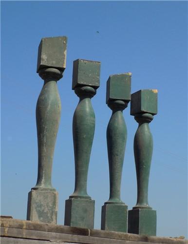 Balusters - 4 Vintage Green Wood Balusters, Reclaimed Spindles, Architectural Salvage, A13 by The Old Grainery (Architectu...
