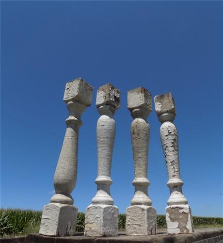 Balusters - 4 White Wood Balusters Reclaimed Spindles Porch Post House Trim A31 by The Old Grainery (Architectural, Carpen...