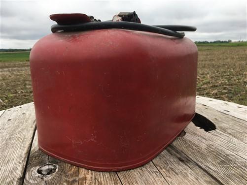 Gas tank - 6 Gallon Gasoline Gas Fuel Tank, Metal Can Outboard Boat Motor Fuel Vintage U, by The Old Grainery (6 gallon, b...