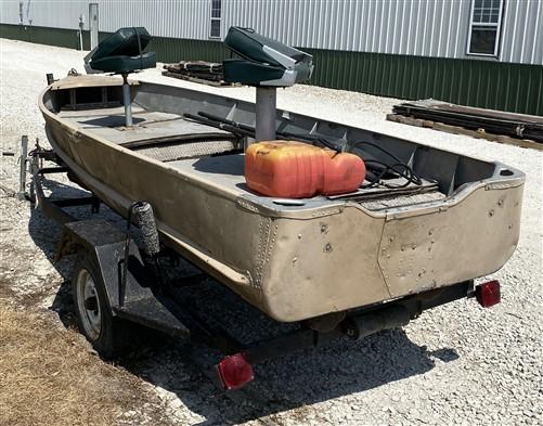 14'-6 Aluminum Boat with Trailer, Fishing Boat, Trailer Titled, Water –  The Old Grainery