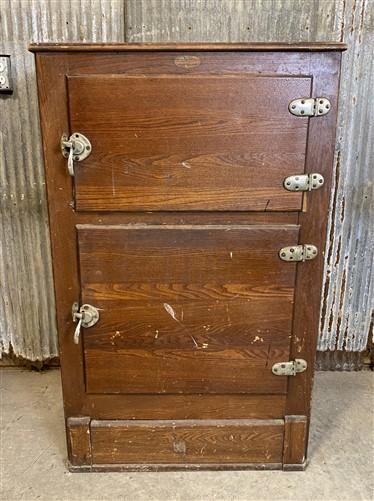 antique ice fishing box Vintage Oak Icebox Refrigerator, 2 Door Ice Chest, Primitive Ice Box F – The Old Grainery