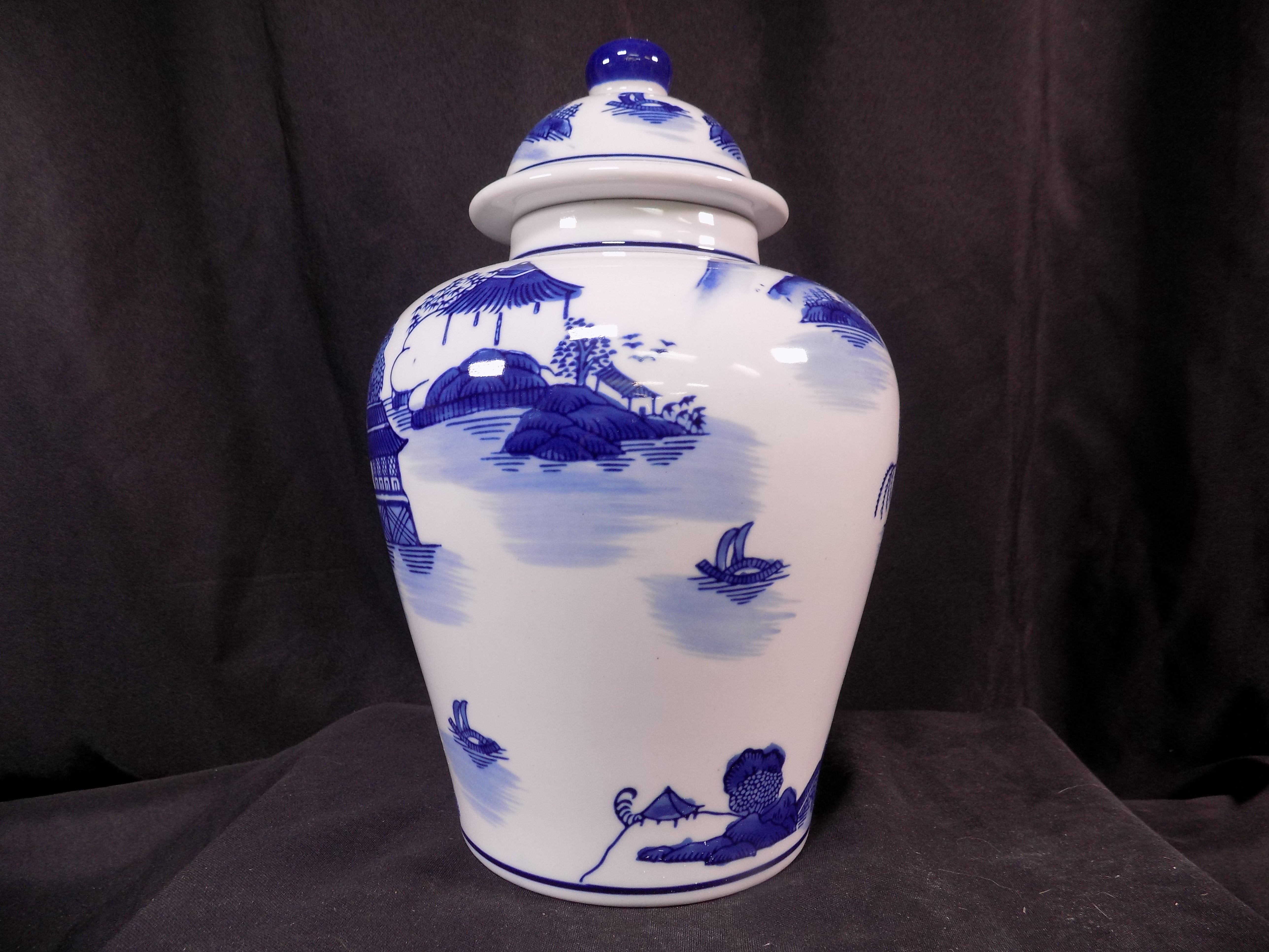 希少　J&G Meakin PAGODA ブルー＆ホワイト　ヴィンテージ Blue & White Pagoda Ginger Jar, 10 Chinese Porcelain Decor