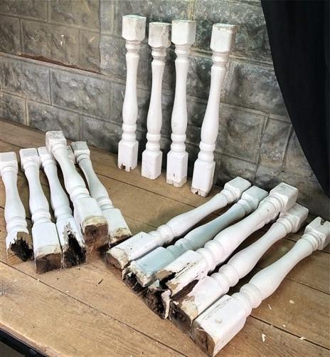 16 White Wood Balusters Reclaimed Spindles Porch Post House Trim C