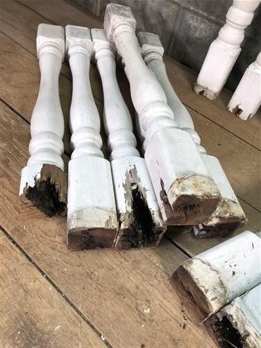16 White Wood Balusters Reclaimed Spindles Porch Post House Trim C