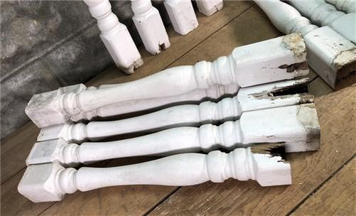 16 White Wood Balusters Reclaimed Spindles Porch Post House Trim C