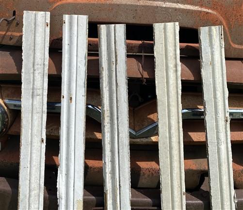 Reclaimed Wood - 5 Wood Trim Pieces, Architectural Salvage, Reclaimed Vintage Wood Baseboard A94 by The Old Grainery (base...