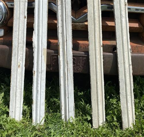 Reclaimed Wood - 5 Wood Trim Pieces, Architectural Salvage, Reclaimed Vintage Wood Baseboard A94 by The Old Grainery (base...