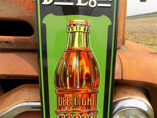 Drink DeeLight Soda Sign, Tin Advertising Sign, Soda Pop Soft Drink Sign