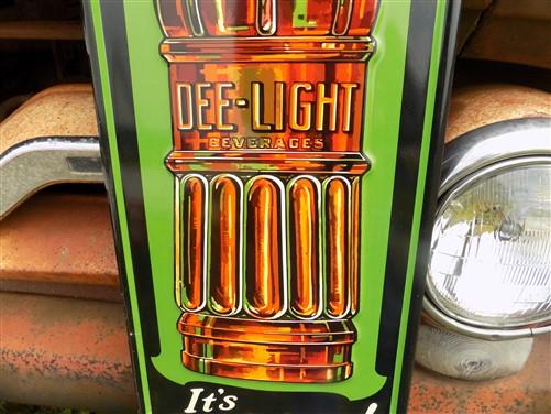 Drink DeeLight Soda Sign, Tin Advertising Sign, Soda Pop Soft Drink Sign