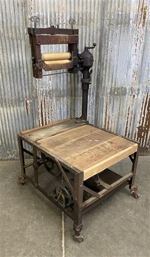 electric wringer washer - Vintage Washing Machine Wooden Electric Wringer Washer, End Table, Laundry Room by The Old Grain...