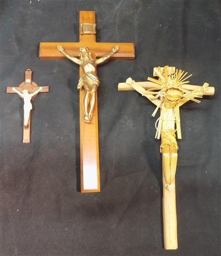 3 Crosses Crucifix INRI Chapel Catholic Church Redemptoristine Nuns Convent O,