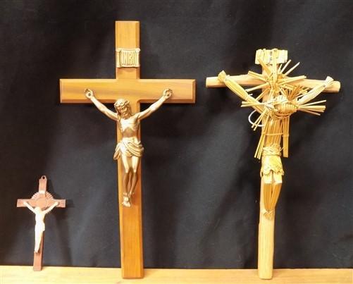 3 Crosses Crucifix INRI Chapel Catholic Church Redemptoristine Nuns Convent O,