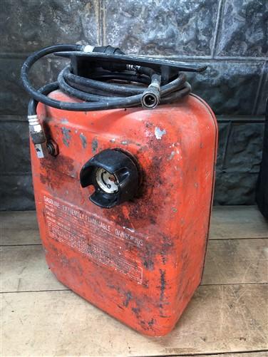Gas tank - 6 Gallon Chrysler Tote Tank, Gasoline Gas Can, Outboard Boat Motor Vintage E, by The Old Grainery (6 gallon, bo...