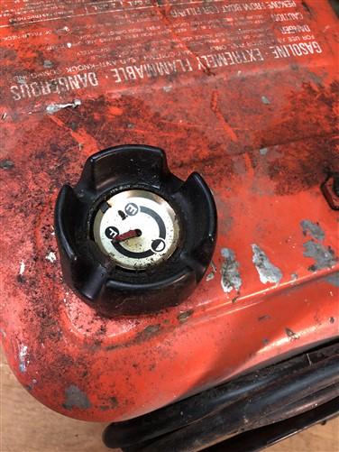 Gas tank - 6 Gallon Chrysler Tote Tank, Gasoline Gas Can, Outboard Boat Motor Vintage E, by The Old Grainery (6 gallon, bo...