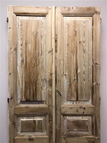 Antique French Double Doors (42.5x91) Raised Panel Doors, European Doors A551
