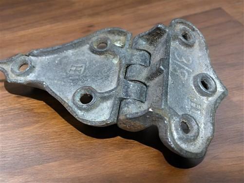 Hinges - Ice Box Hardware, Vintage Latch Door Hinge, Salvage Cooler Chest Handle Lock Z, by The Old Grainery (2 pair, ches...