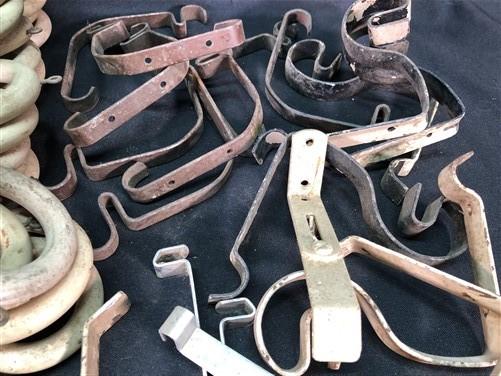 Lot Wood Curtain Drapery Ring Hardware Hooks, Vintage Cream Curtain Rings, by The Old Grainery (Beige, bracket, brown)