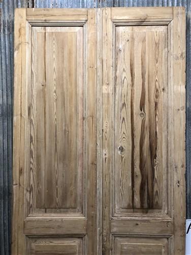 Door - Antique French Double Doors (42.5x100.5) European Doors, Raised Panel Doors A606 by The Old Grainery (antique doors...