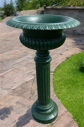 31" Tall Cast Iron Fluted Urn, Flower Pot Planter, Garden Patio Yard Art D1