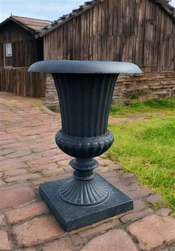 Garden urn - 23" Tall Cast Iron Fluted Urn, Flower Pot Planter, Garden Patio Yard Art E1 by The Old Grainery (aluminum, Ar...