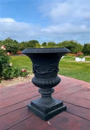 Garden urn - 17" Tall Cast Iron Fluted Urn, Flower Pot Planter, Garden Patio Yard Art G1 by The Old Grainery (aluminum, Ar...