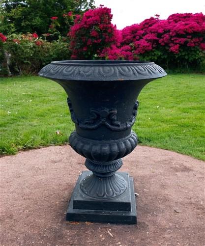 Garden urn - 17" Tall Cast Iron Fluted Urn, Flower Pot Planter, Garden Patio Yard Art G1 by The Old Grainery (aluminum, Ar...