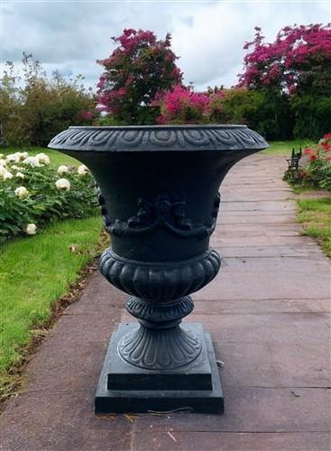 Garden urn - 17" Tall Cast Iron Fluted Urn, Flower Pot Planter, Garden Patio Yard Art G1 by The Old Grainery (aluminum, Ar...