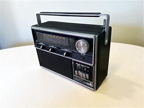 Ham Radio - Janon Solid State Multi-Band Radio, Model 2843, AM/FM/TV/AIR/WB Bands, Vintage by The Old Grainery (50 load, a...