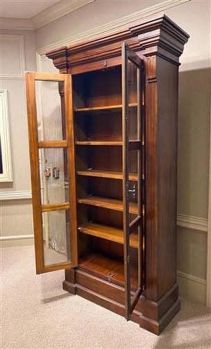 Library Bookcase, 2 Door Walnut Display Case, Kitchen Cabinet, China Cabinet, F