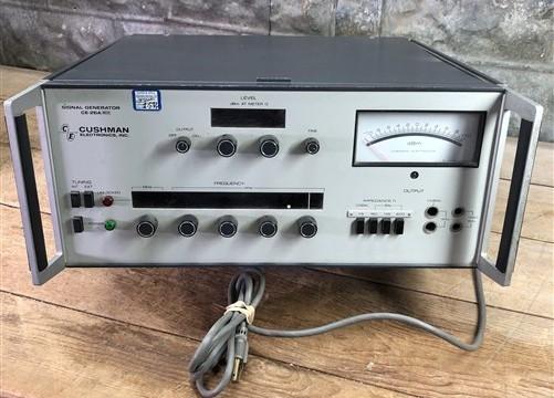 Cushman Electronics CE-26A Signal Generator Serial #279 Ham Radio Test Equipment