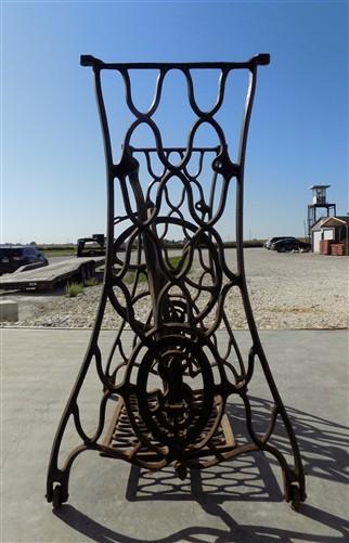 Treadle base - Antique Singer Cast Iron Sewing Machine Base Treadle Table Stand Industrial QV, by The Old Grainery (Antiqu...