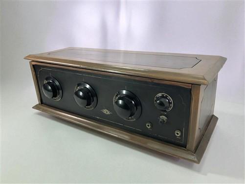 Zeta Radio Receiver, Early 1920s Tube Radio, Wooden Cabinet, Broadcast Receiver