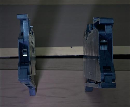 Ham Radio - 25 Phoenix Contact UK 6.3-HESI DIN Rail Fuse Terminal Blocks, Vintage Ham Radio by The Old Grainery (block, co...