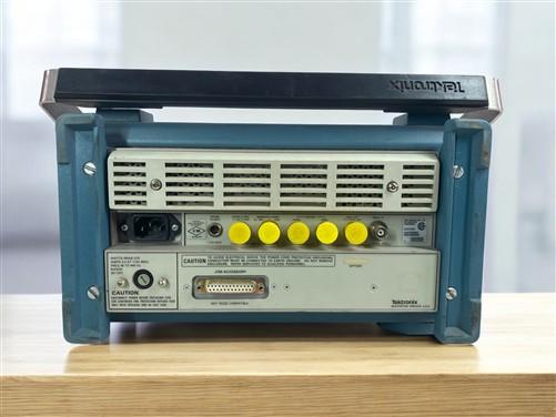 Ham radio - Tektronix 496 Spectrum Analyzer, 1 kHz–1.8 GHz, Vintage RF Test Equipment by The Old Grainery (2712, 9kHz, ana...