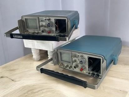 Pair Tektronix 1502 TDR Cable Testers, Vintage Ham Radio, Untested Parts/Repair