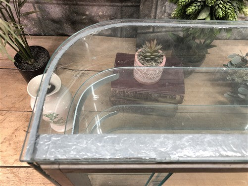 Columbus Show Case Curved Glass Countertop, Vintage Bakery Jewelry Display