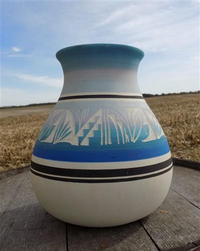 Vase - Kanuho Navajo Pottery, Signed 9" Native American Indian Southwest Ceramic Vase, by The Old Grainery (9 inch tall, c...