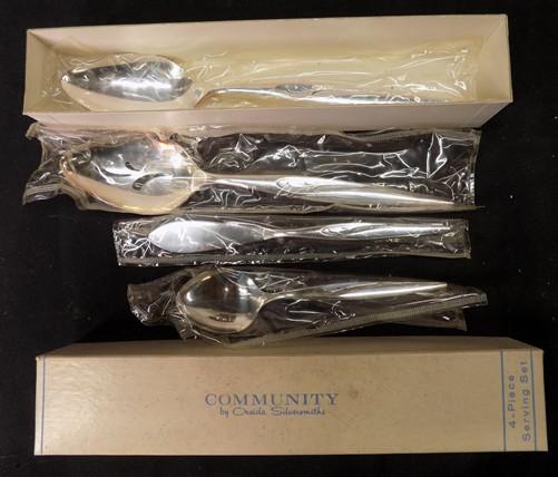 Flat ware - Oneida Community Flight Silverplate, NIB Silverware Place Setting, Serving Set by The Old Grainery (51 pieces,...