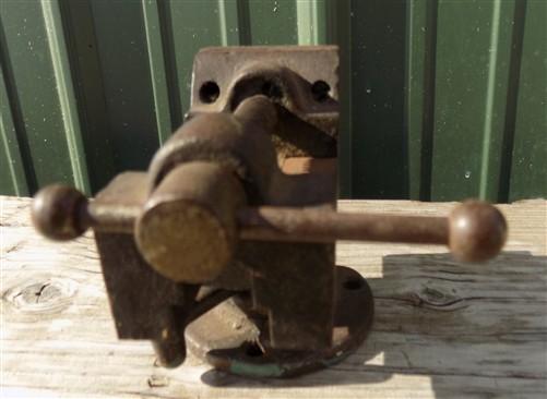 machinist Tool - North Bros Yankee 2" Vise, Vintage No 1993 Swivel Base Machinist Vise, by The Old Grainery (1993, 2 inch,...