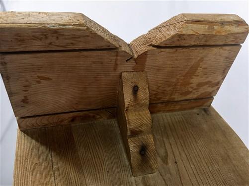 Wood Bread Board on Legs, Footed Cutting Board, Rustic Chopping Serving Board B,